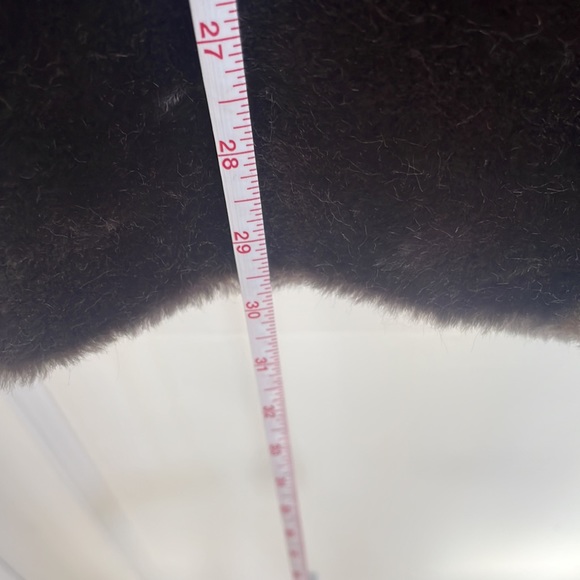 Charcoal vintage faux fur. Two hidden closures, two pockets SZ 10 vintage EUC - Picture 9 of 10